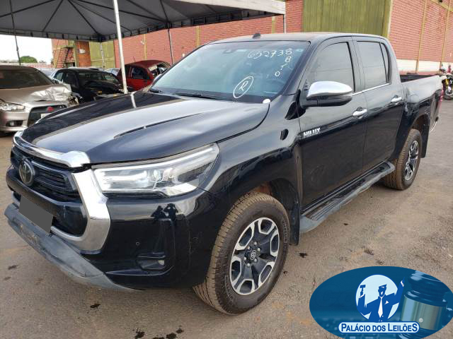 TOYOTA HILUX 2.8 20/21